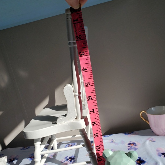 Vintage carved wooden doll chair, fair condition - Picture 8 of 8